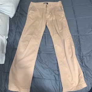 American Eagle Size 34x34 Relaxed Straight Khakis